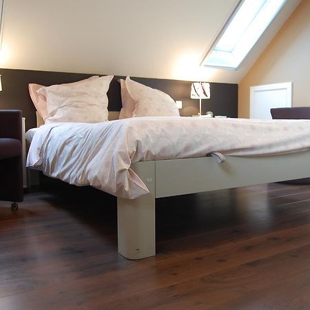 B&B De Peperbus Lokeren Exteriör bild