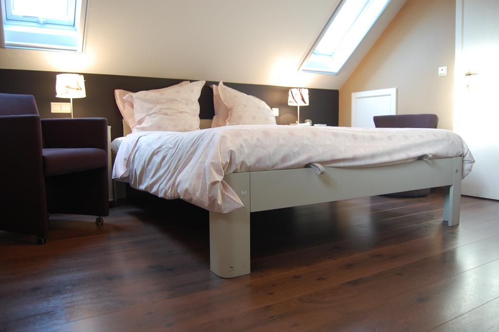 B&B De Peperbus Lokeren Exteriör bild